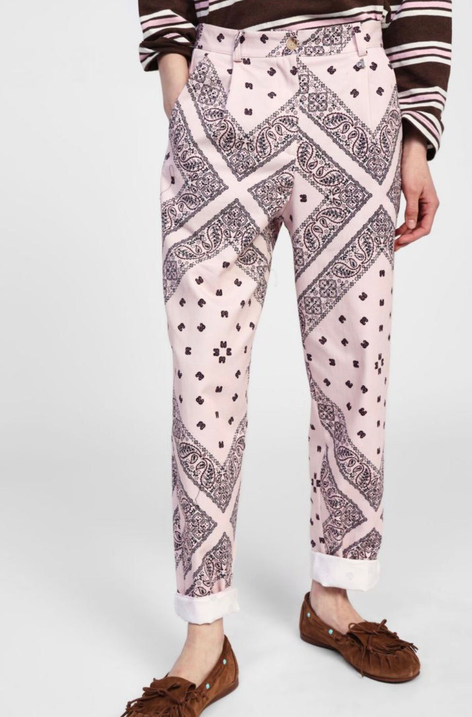 Pantaloni chino stampa foulard